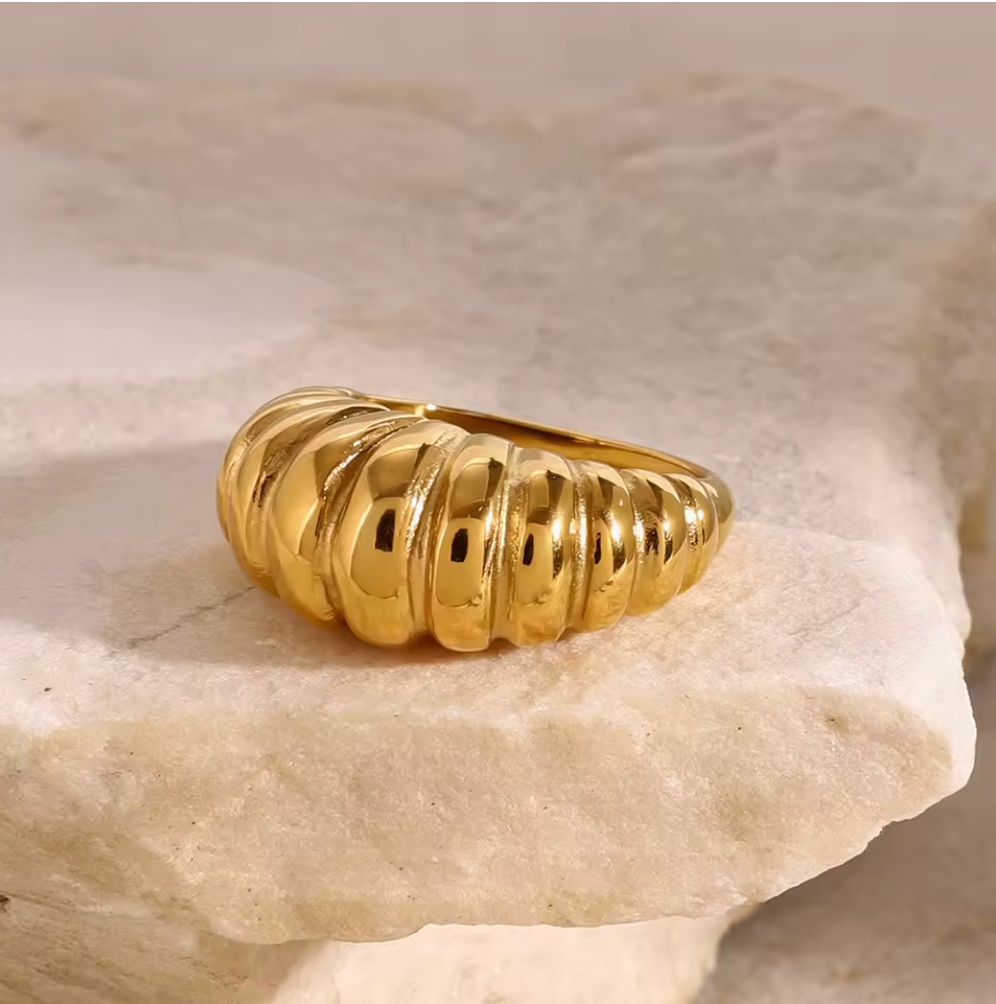 Croissant Ring 18K Gold Plated for Women Stainless Steel Hypoallergenic Tarnish-Free Waterproof