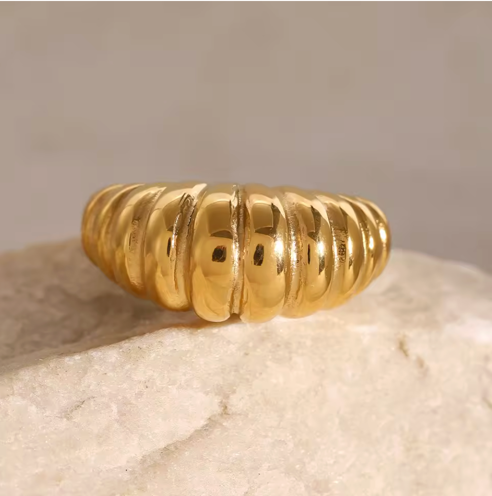 Croissant Ring 18K Gold Plated for Women Stainless Steel Hypoallergenic Tarnish-Free Waterproof